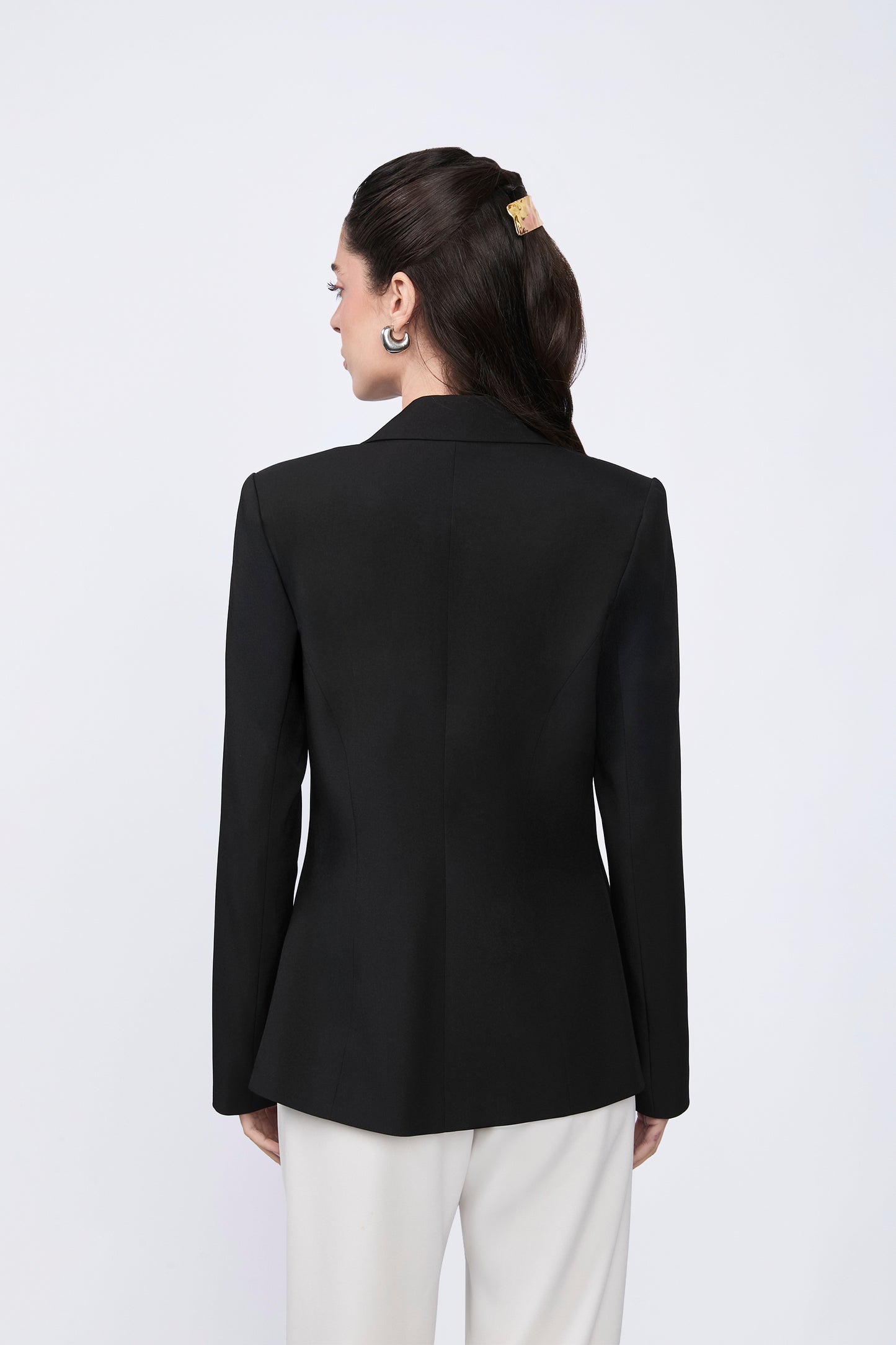 Blazer Daphne cruzado con solapa y bolsillos negro