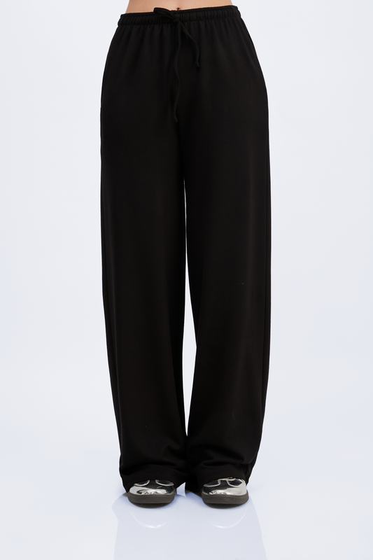 PANTALÓN A LA CINTURA LOURDES CON BOLSILLO NEGRO