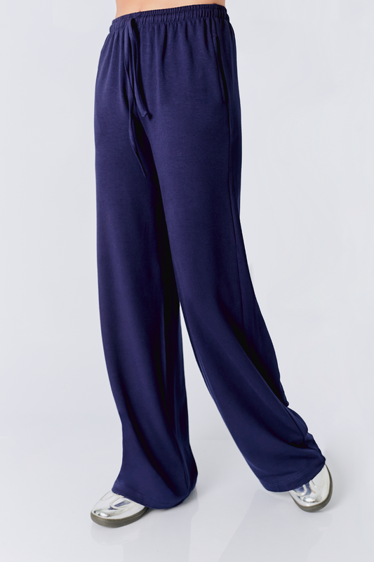 PANTALÓN A LA CINTURA LOURDES CON BOLSILLO AZUL