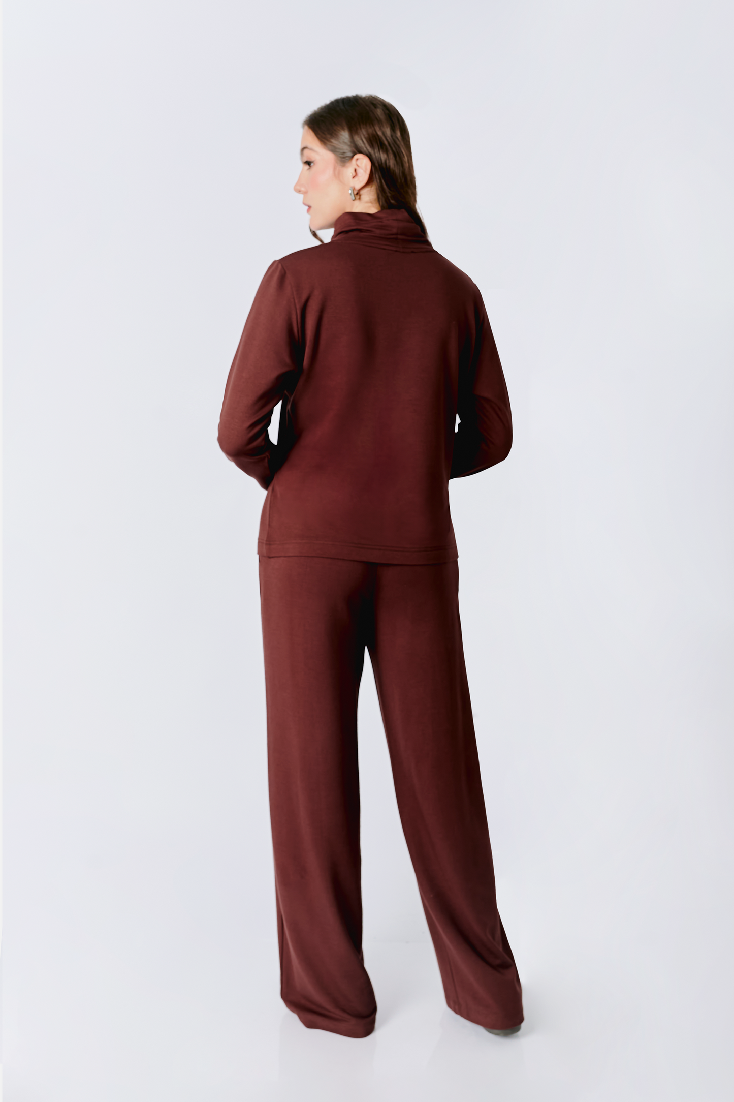 PANTALÓN A LA CINTURA LOURDES CON BOLSILLO MARRÓN