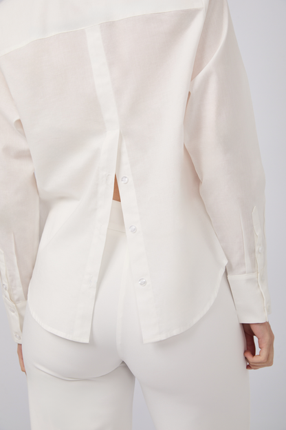 BLUSA BILBAO CAMISERA CON BOTONES DELANTEROS Y POSTERIORES PERLA