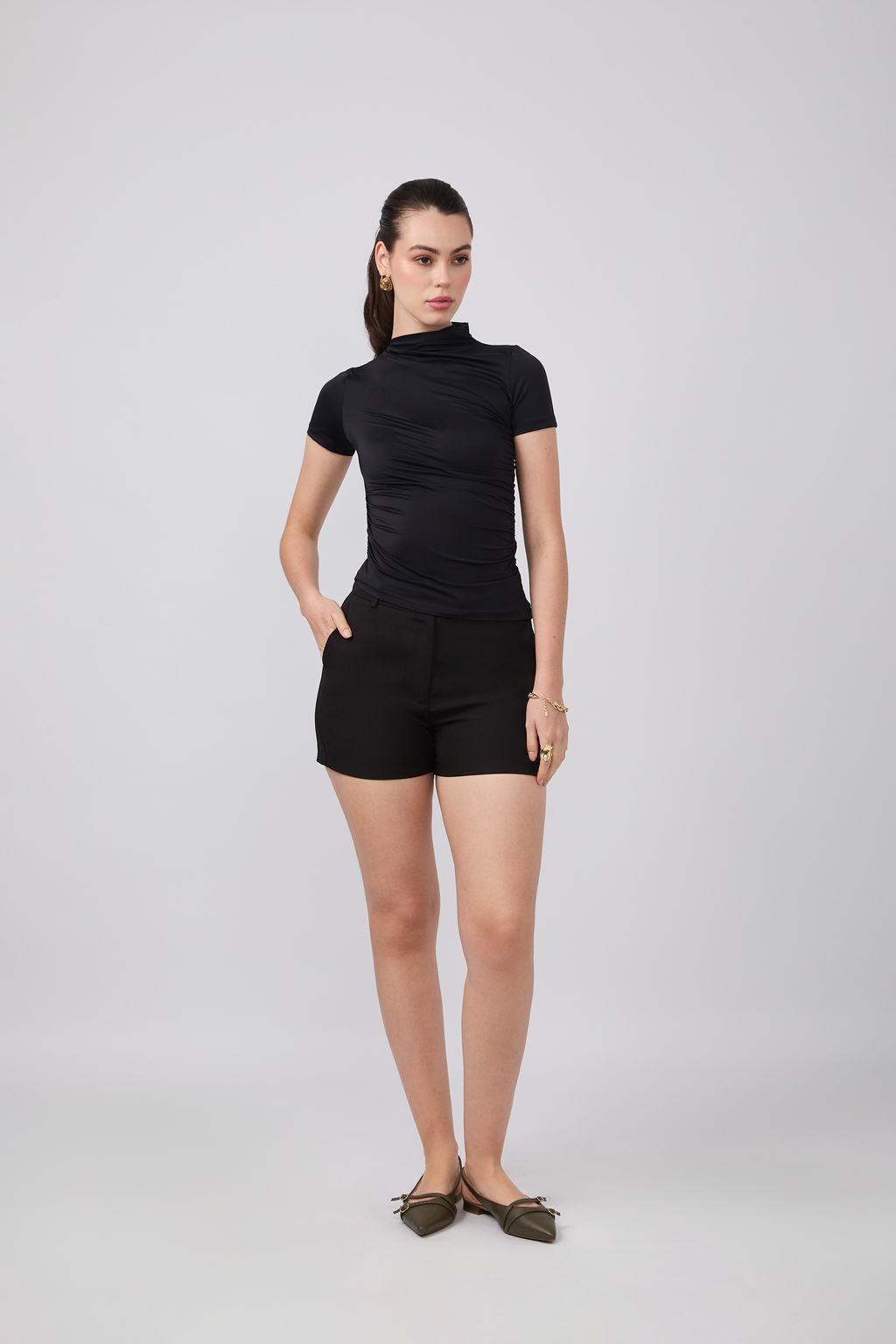 POLO ASIMÉTRICO MANGA CORTA DRAPEADO NEGRO - ASIA