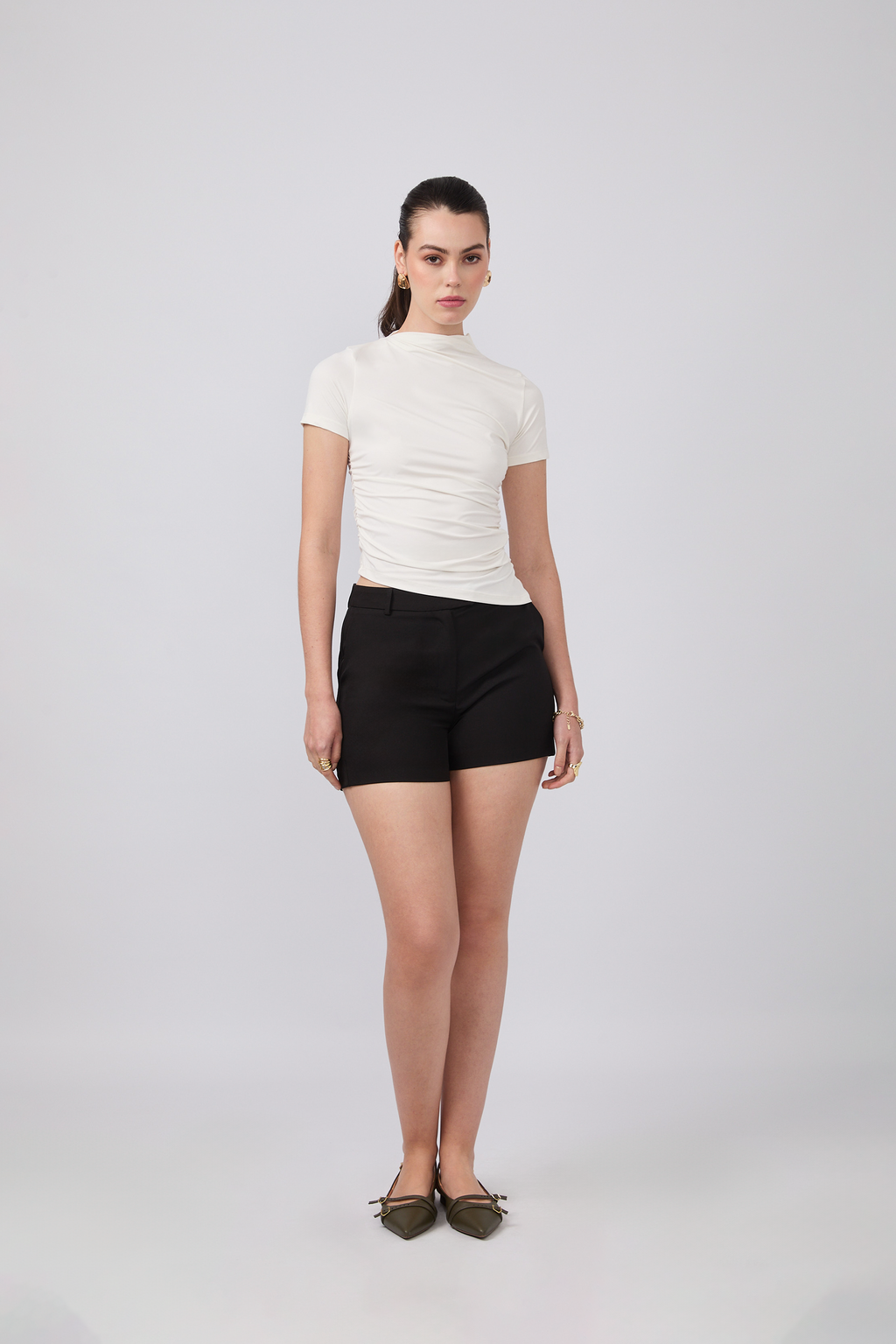 POLO ASIMÉTRICO MANGA CORTA DRAPEADO PERLA - ASIA