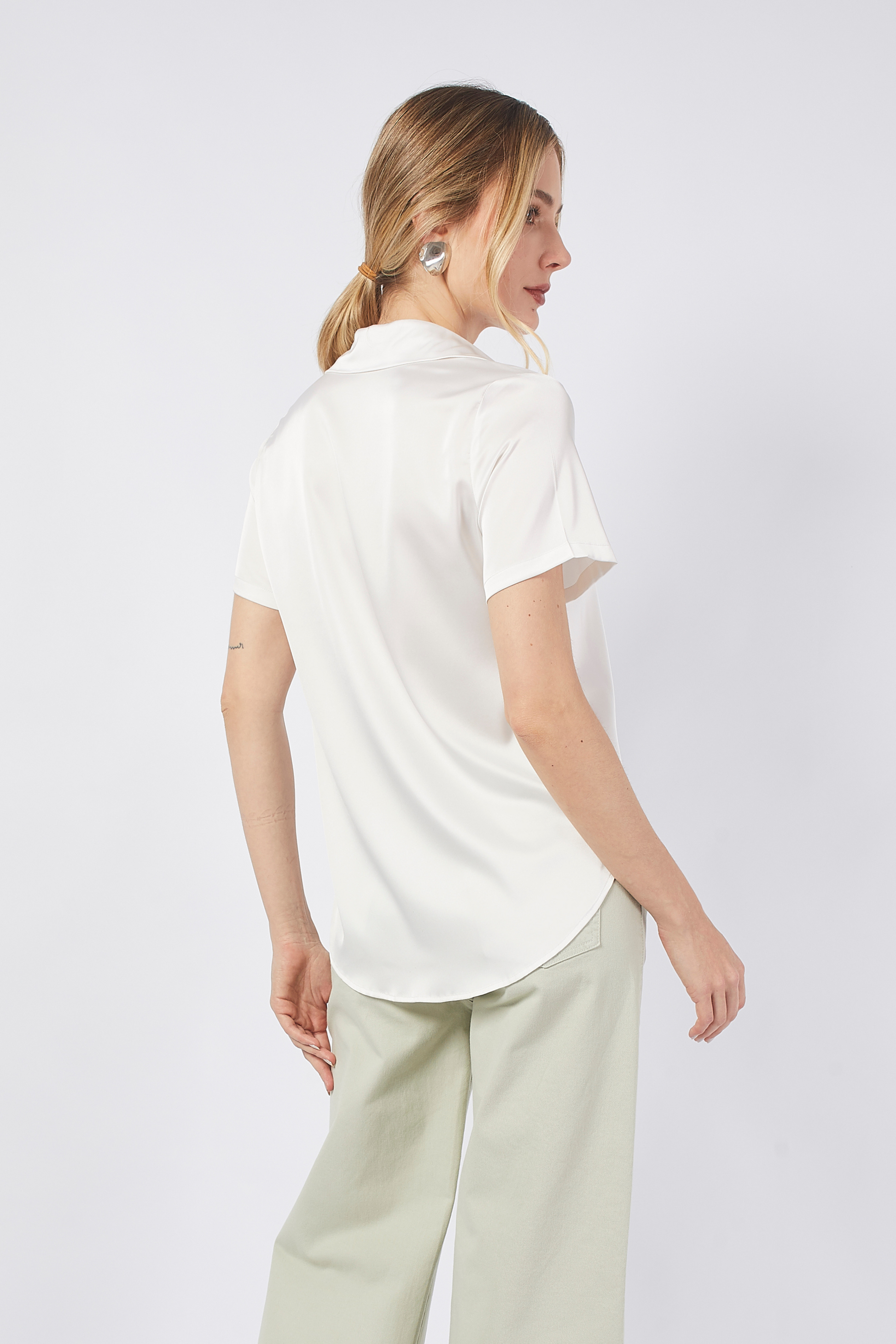 BLUSA DE SEDA MANGA CORTA MURIEL