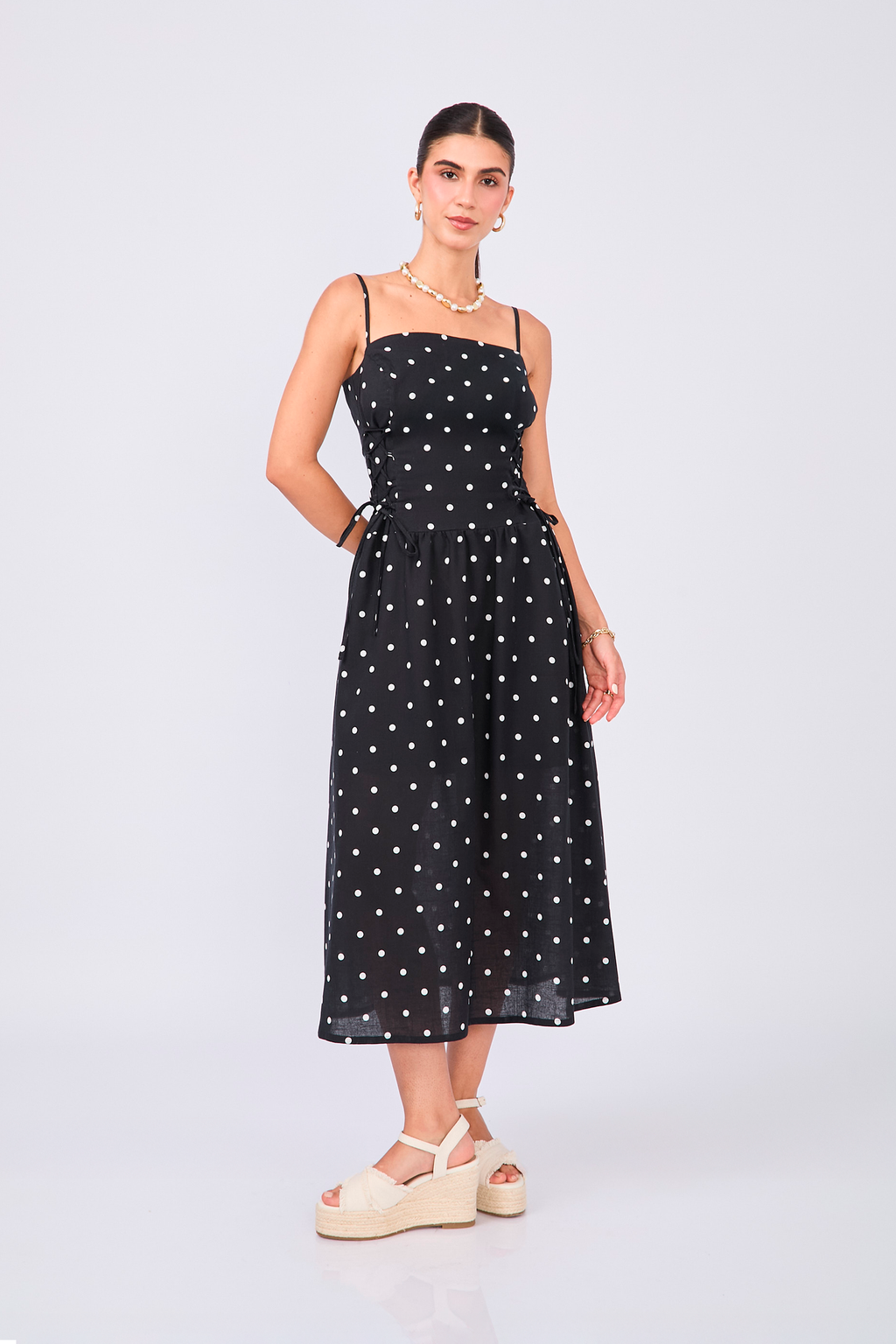 VESTIDO MIDI DE TIRANTES DE LINO CON LUNARES NEGRO - PETRA