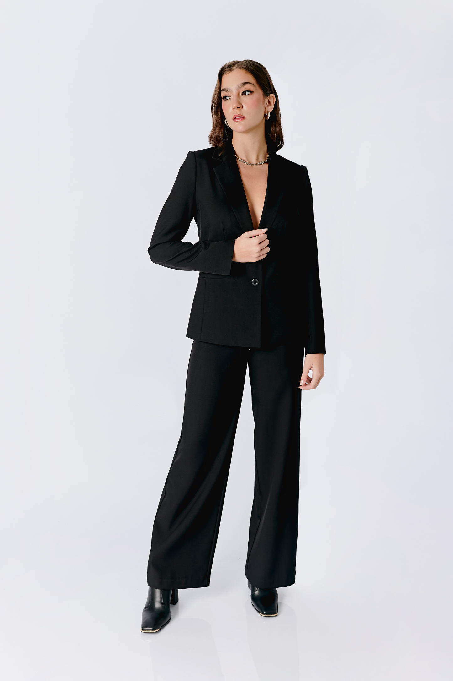 BLAZER GALA CON BOLSILLOS FUNCIONALES MUJER BANATY
