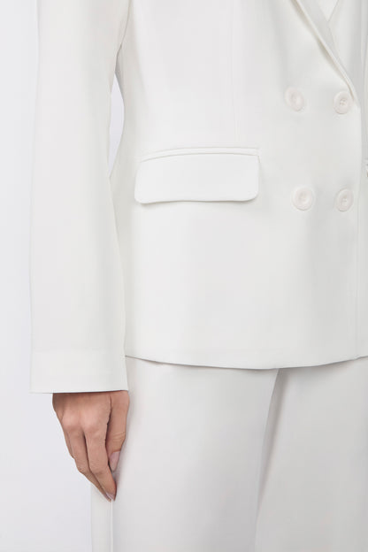 Blazer Daphne cruzado con solapa y bolsillos perla