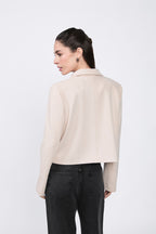 Pierina jacket with pockets and front buttons, beige.