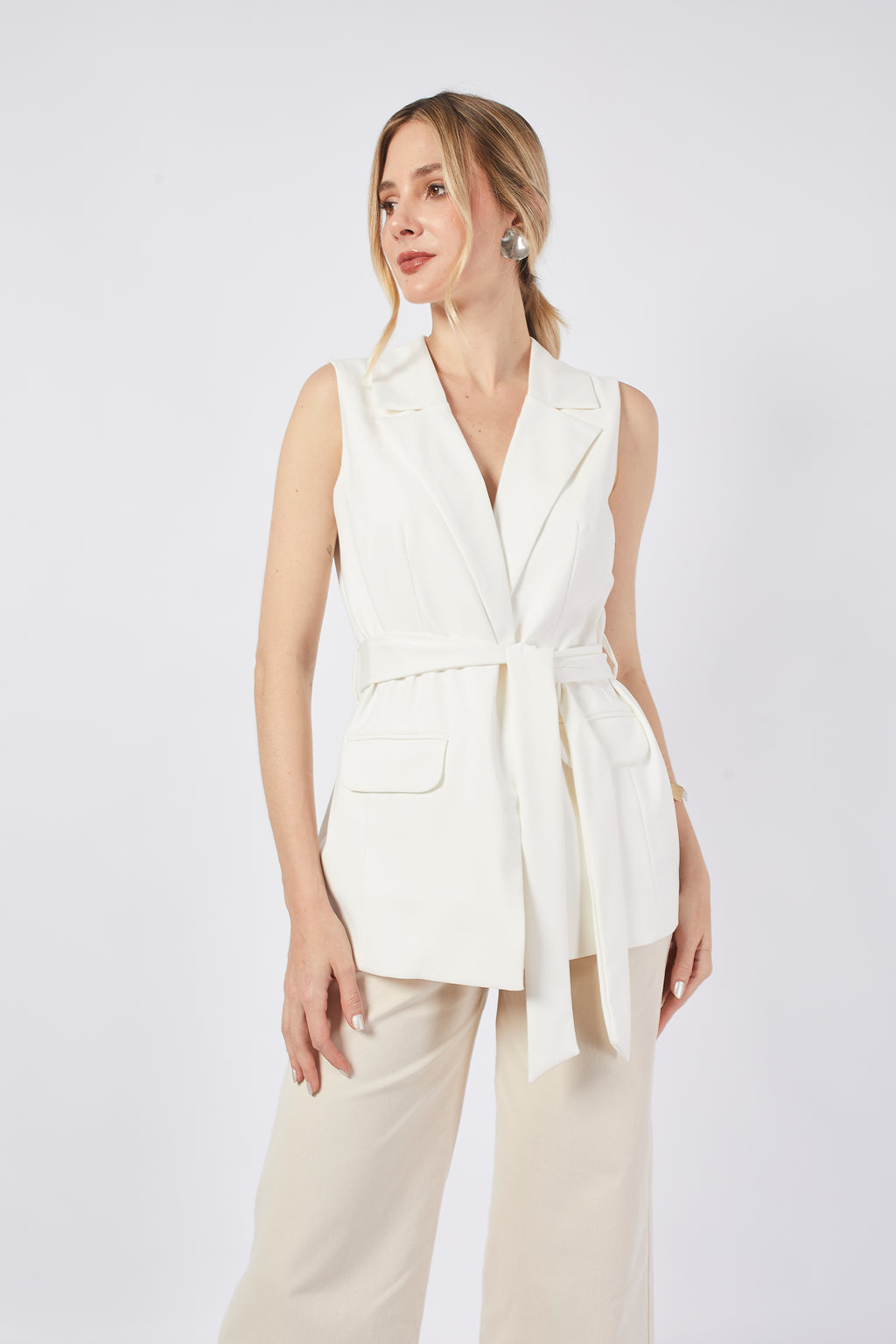 Chaleco Sastrero con Lazo - Paula