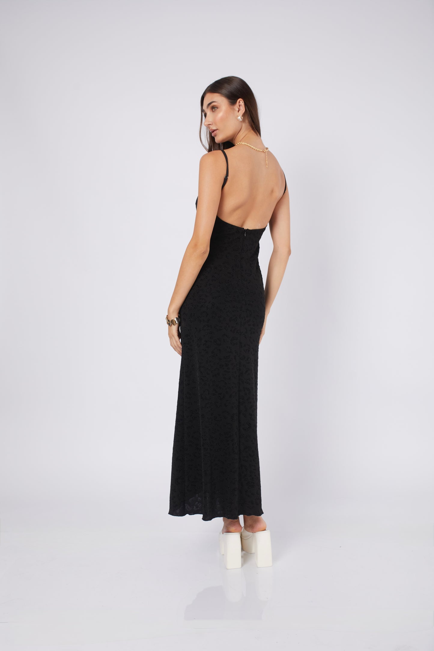 VESTIDO DE ENCAJE KYLIE PRINT NEGRO