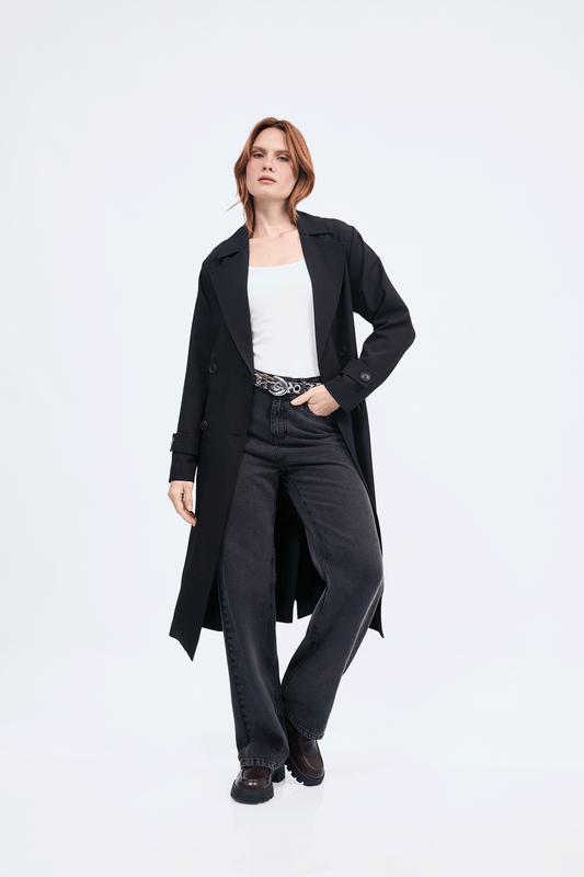 Gabardina Becca larga con abertura y bolsillos funcionales negro