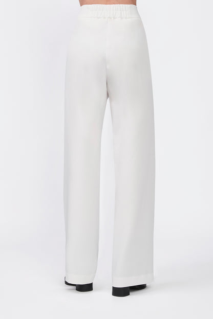 Pantalón Sienna recto con cierre lateral invisible perla