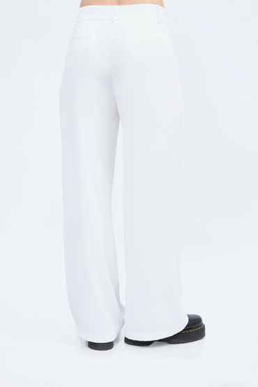 Pantalón Paris semi palazo con pinzas y bolsillos Perla