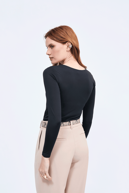 Top Alissa escote cuadrado y manga larga negro