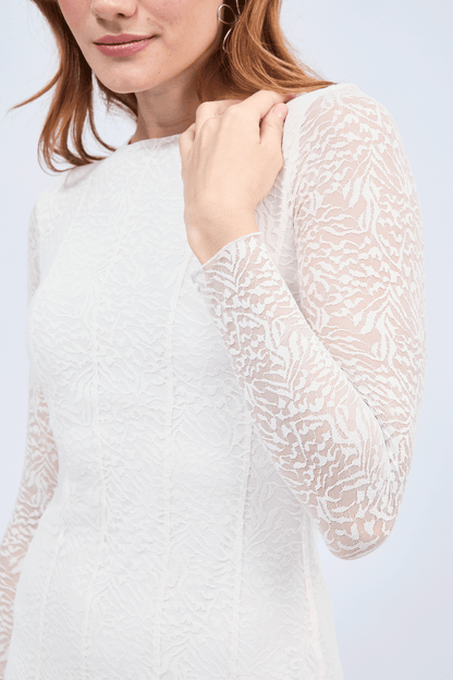 Vestido Aura manga larga de encaje con forro perla