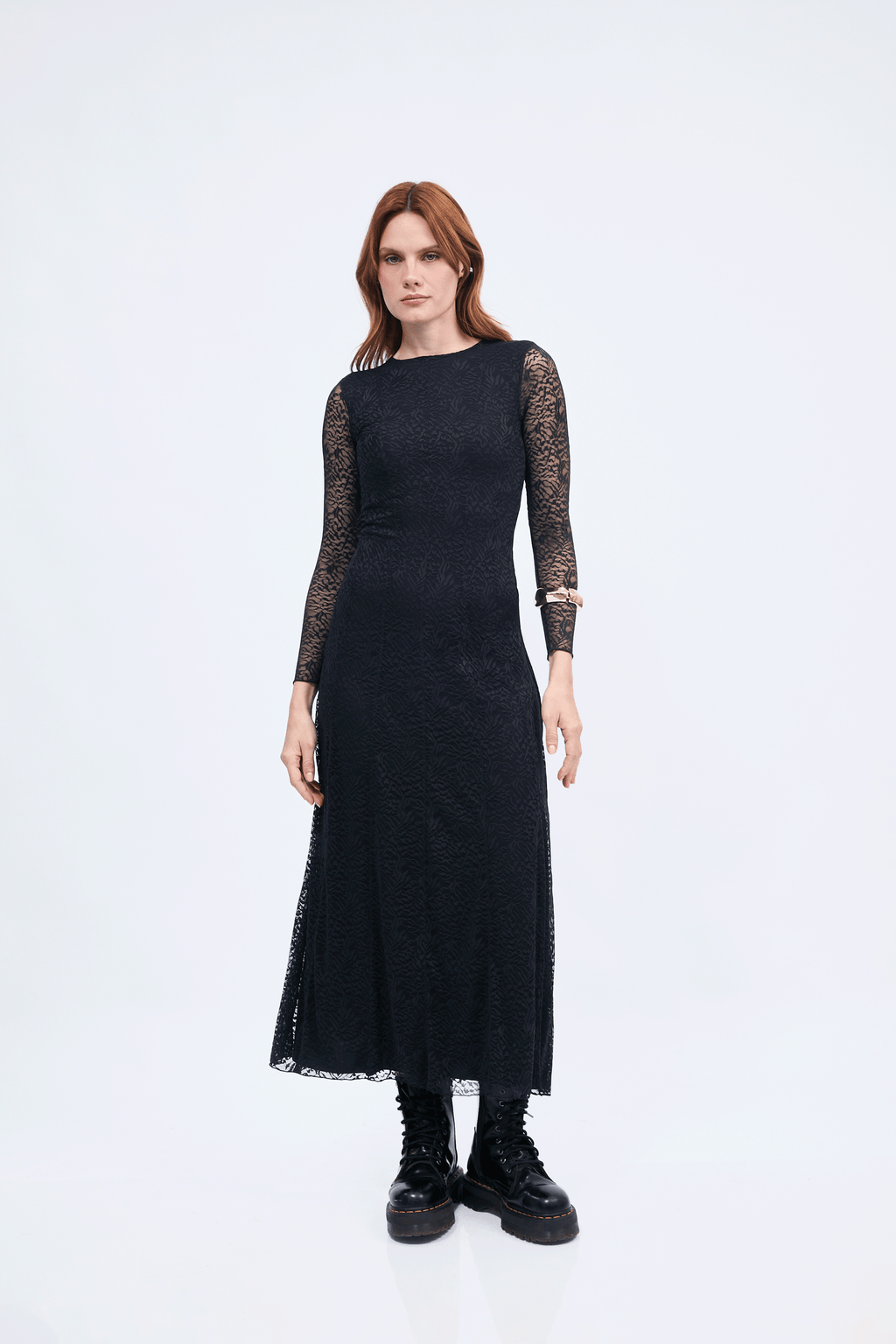 Vestido manga larga de encaje con forro negro - Aura